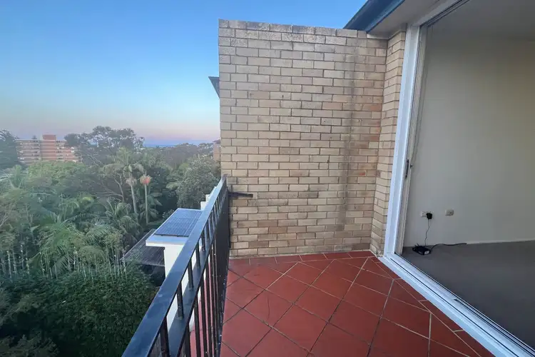 14/414 Bronte Road