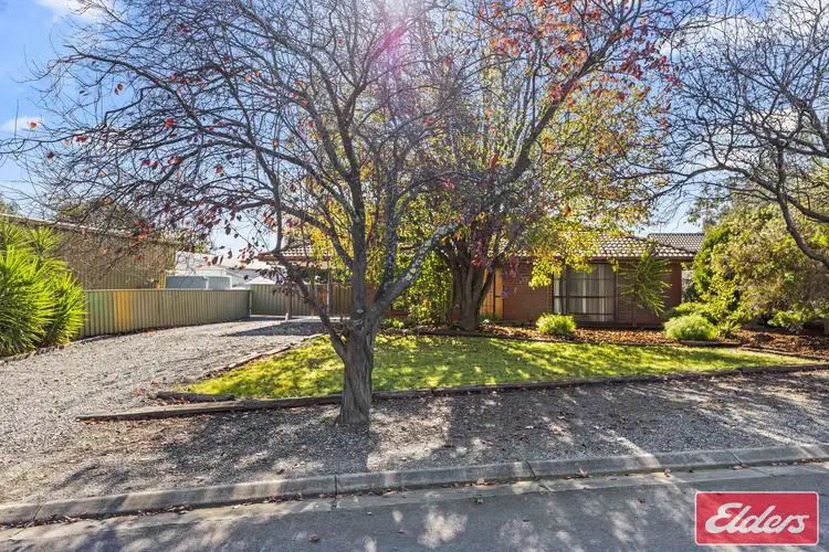 1 Charles Fry Court