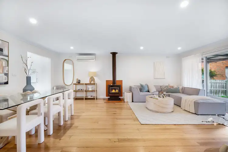 15 Rosalie Avenue
