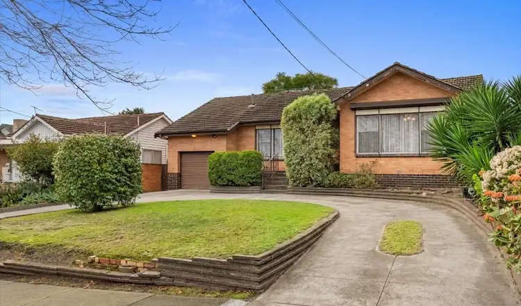6 Beatrice Avenue