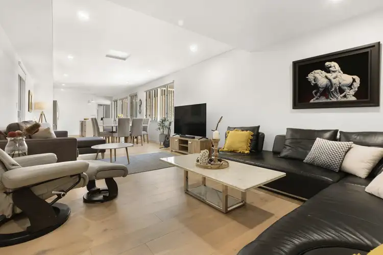 108/1A Orinoco Street