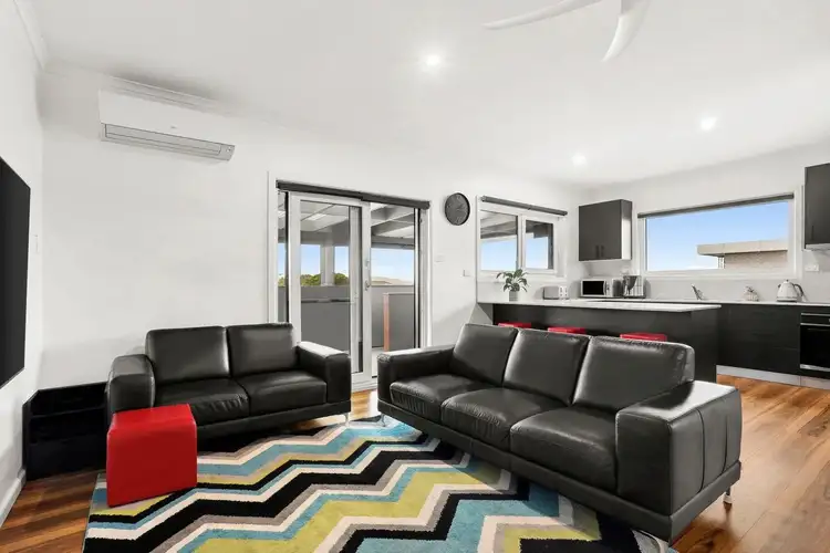 11a Oorana Avenue