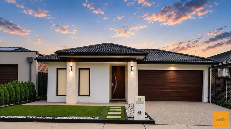 25 Gem Crescent