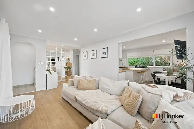 1 Mundowy Place