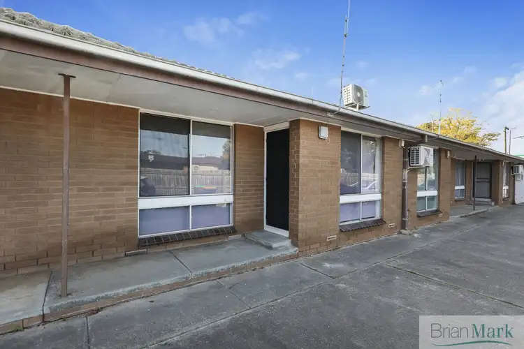 4/12 Manly Street