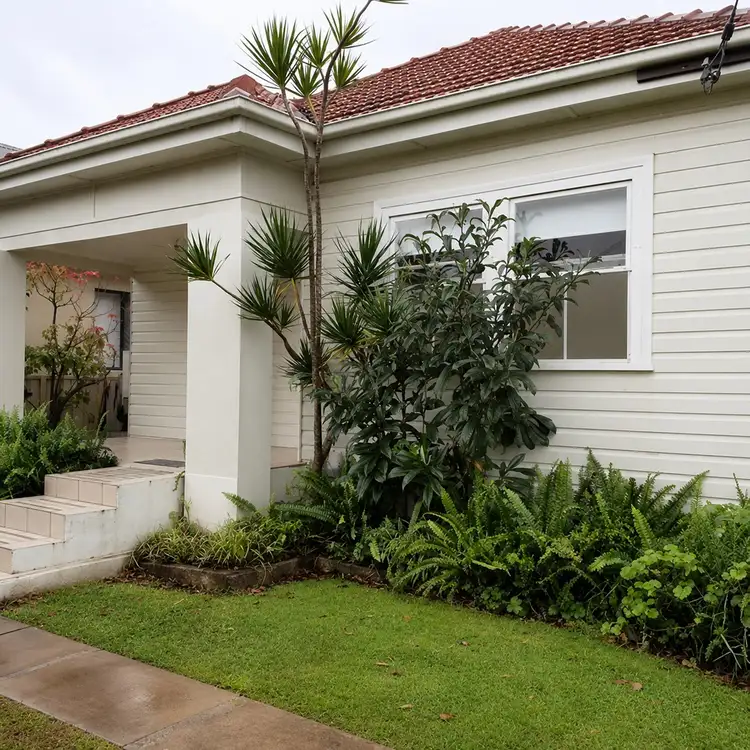 4 Sunderland Street