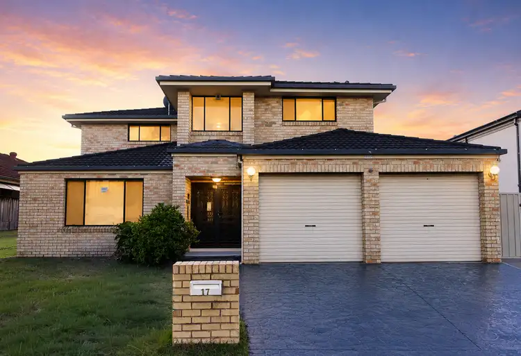 17 Clonmore Street