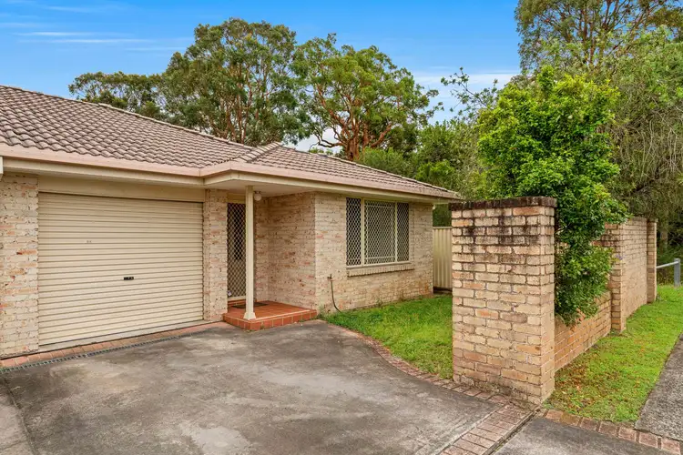 1/12 Hillview Street