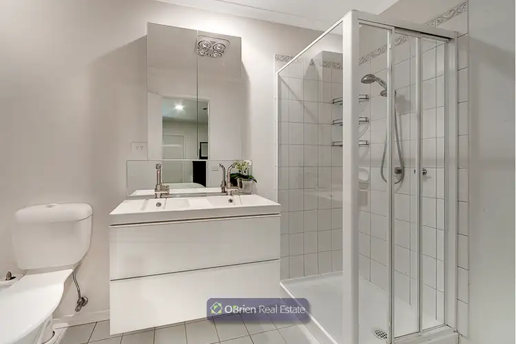 Fifth view of Homely house listing, 2 Neptune Place, Cranbourne West VIC 3977