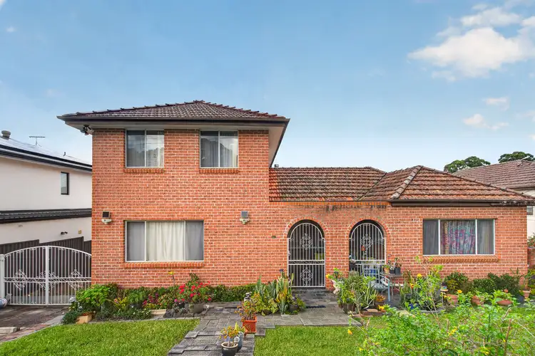 14 Calla Grove