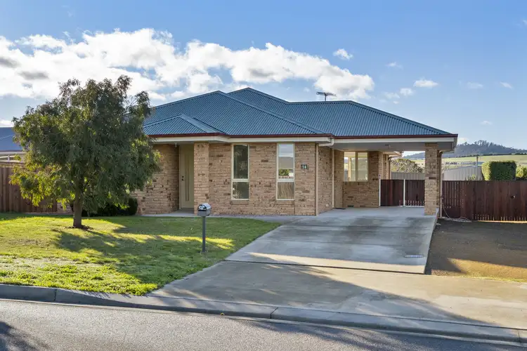 14 Whitelea Court