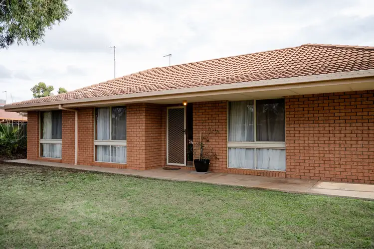 24 Excelsior Drive
