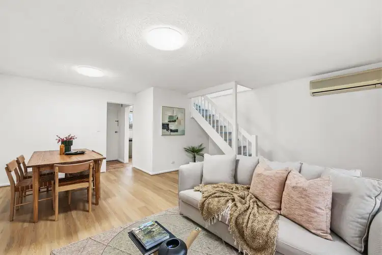 13/15 Austral Terrace