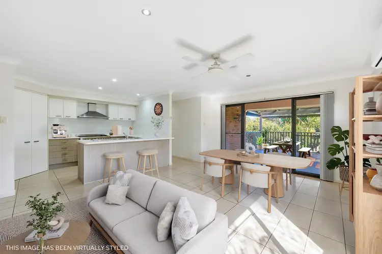 22 Menzies Street