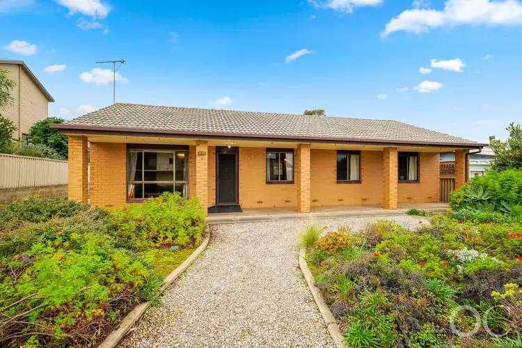 17 Lewis Road
