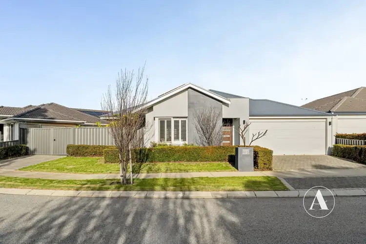 15 Grapestone Road