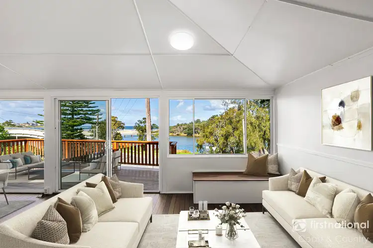 21 Riverleigh Avenue