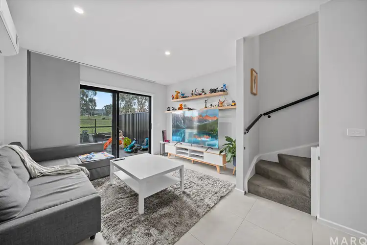 39/10 Margules Crescent