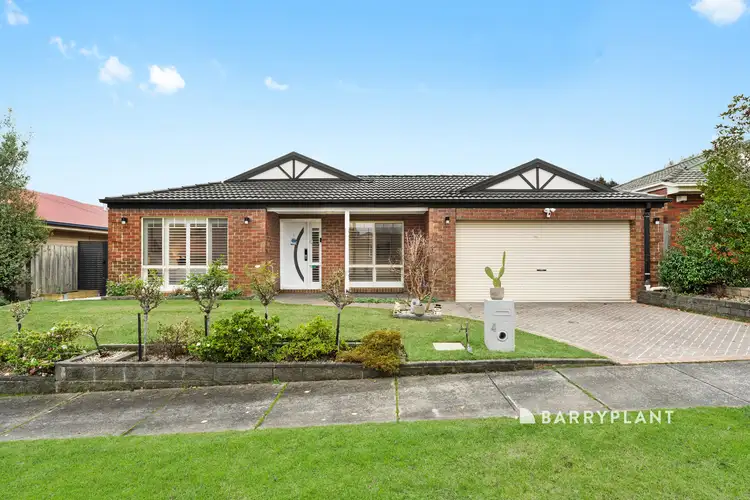 4 Rosewin Court
