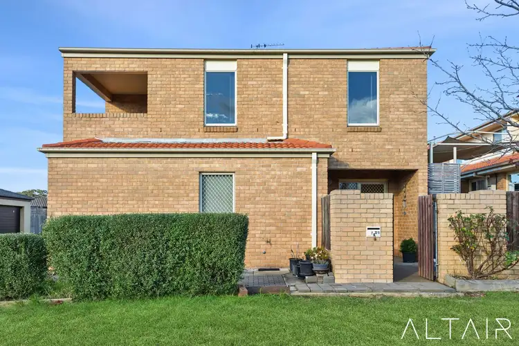 2/329 Anthony Rolfe Avenue
