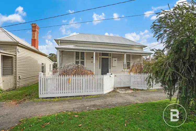 309 Peel Street North