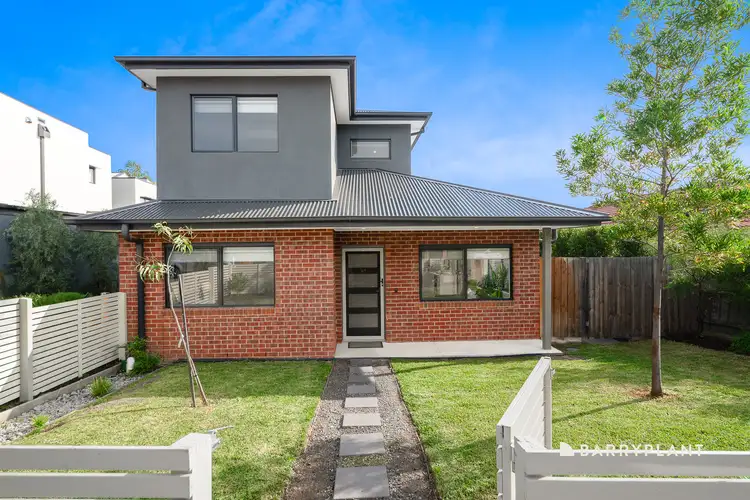 1/3 Lancewood Avenue