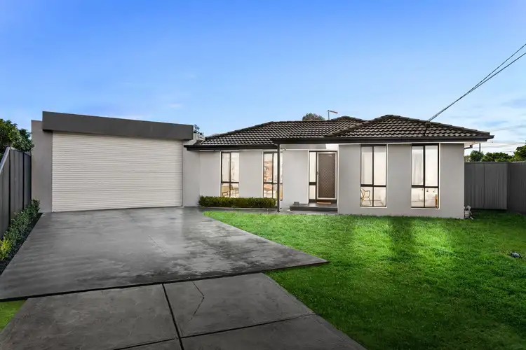 4 Tumut Court