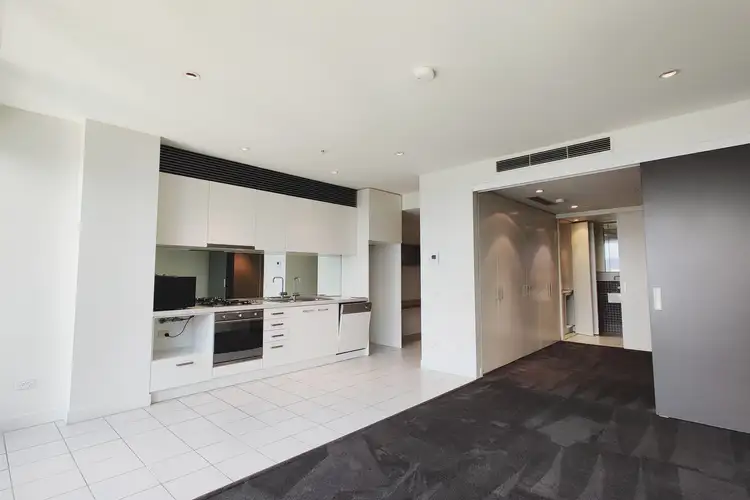 2511/1 Freshwater Place