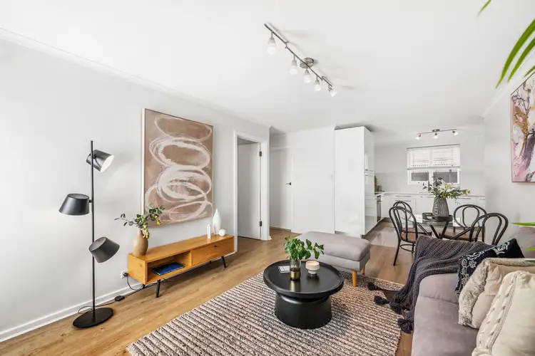 1/9 Rose Street