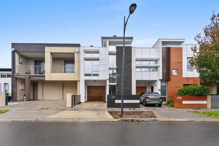 40 Tiara Street