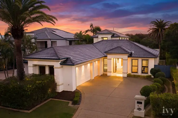 2344 Cressbrook Drive, Hope Island QLD 4212