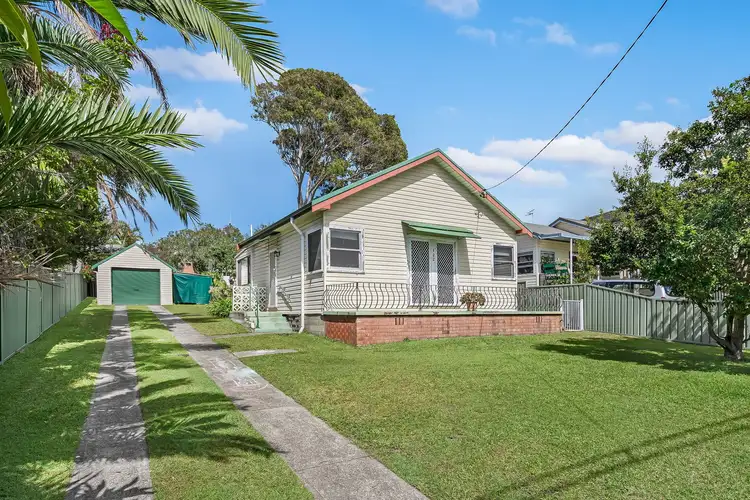 122 Scenic Drive