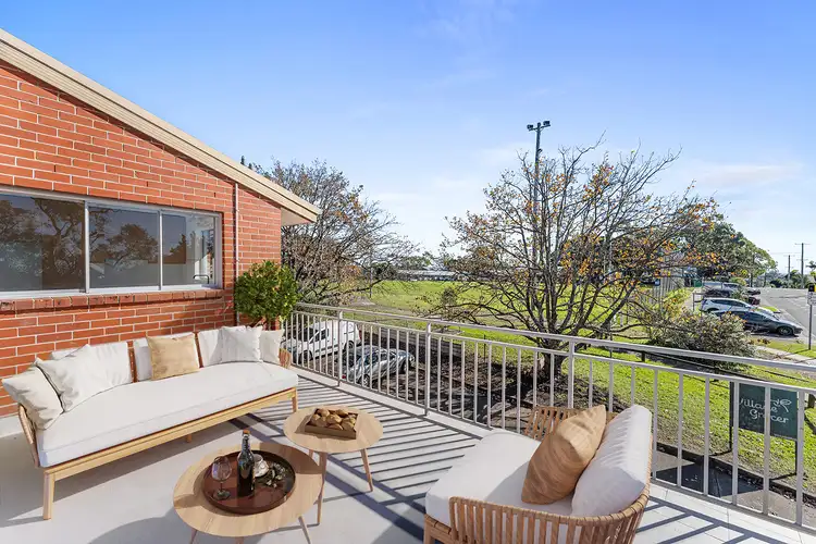 8/1-3 Laurina Avenue