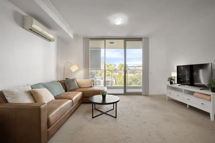 401/5 Henry Street