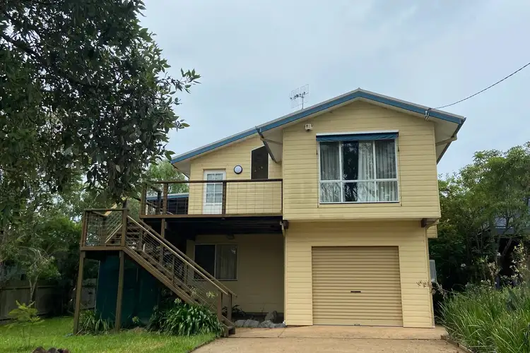 18 Ross Avenue