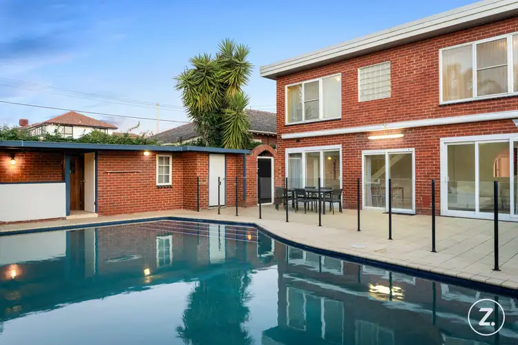 51 McKinnon Road