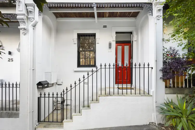 23 Lawson Street