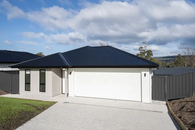 28 Fermoy Lane