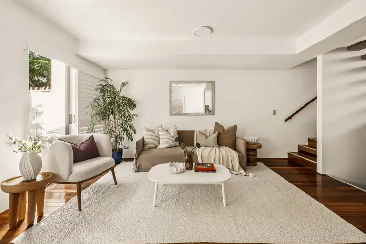 10/28-30 Golf Avenue
