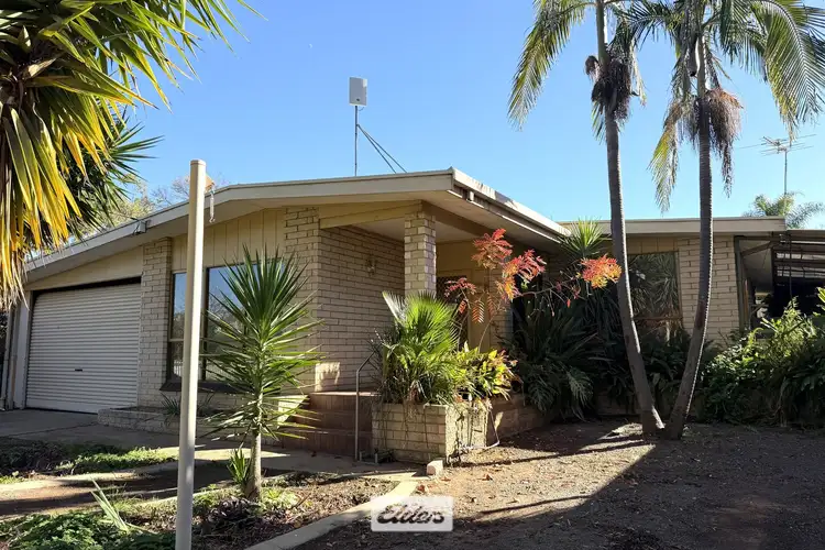 39 Fitzroy Avenue