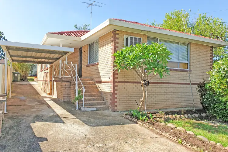 109 Peter Street