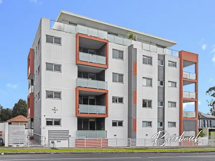 25/4-6 Centenary Road
