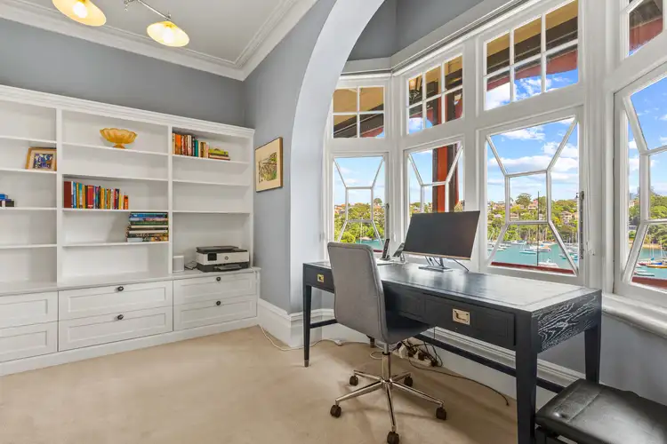 3/1 Avenue Road