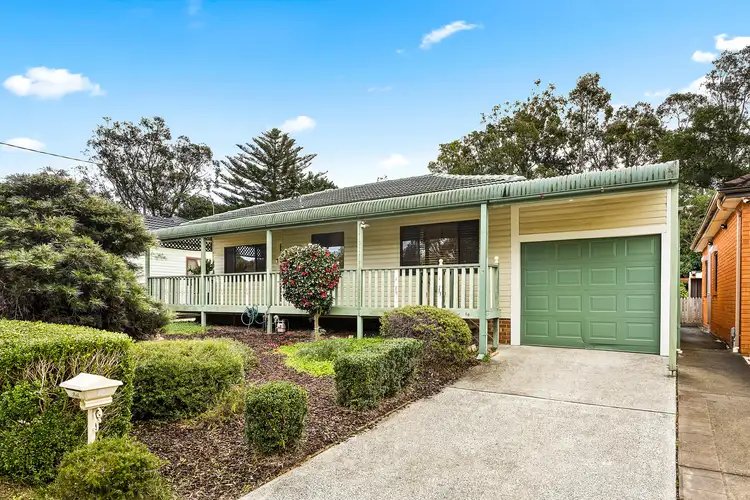 16 Rickard Road