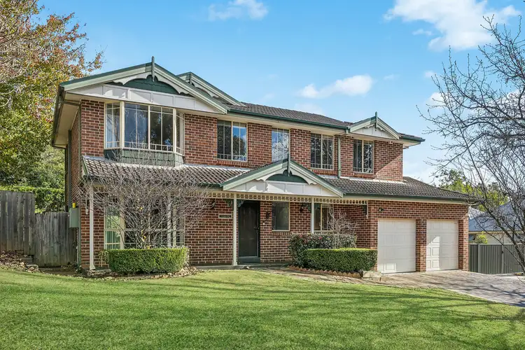 1 Whitfield Place