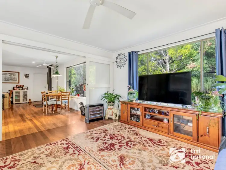 13 Green Lea Crescent