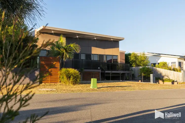 1 Cabernet Court