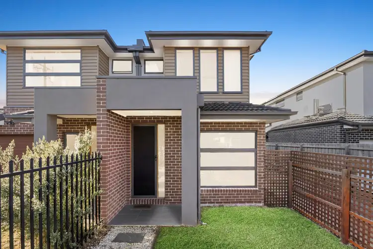 2/1 Aonach Street