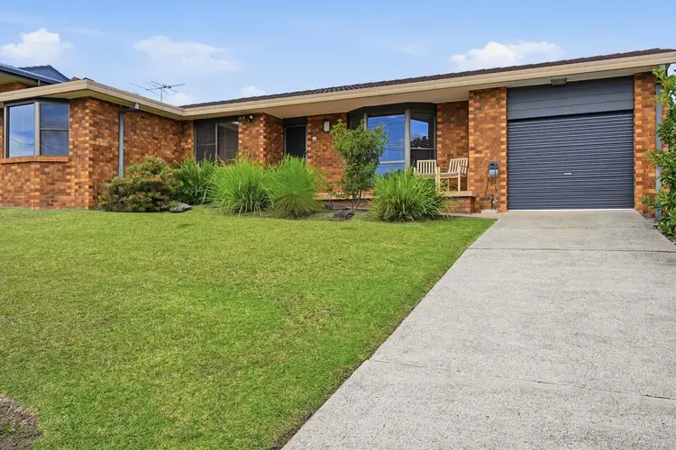 19 Robert Garrett Street