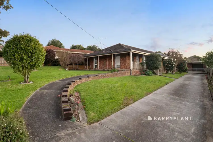 10 McCulloch Avenue